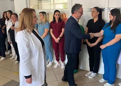Vizita e Ministrit të Shëndetësis në spitalin tonë